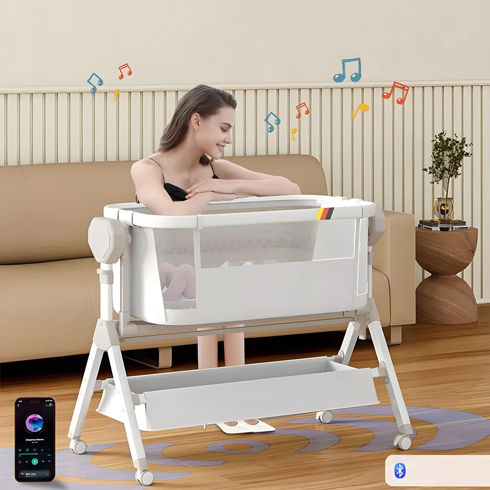 Automatic Rocking Baby Bassinet - 0 to 6 Months